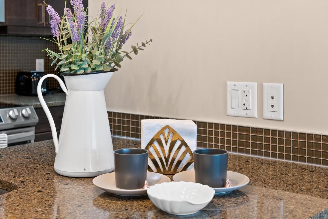 Globalstay Bmo Centre And Downtown Apartments Calgary Ngoại thất bức ảnh